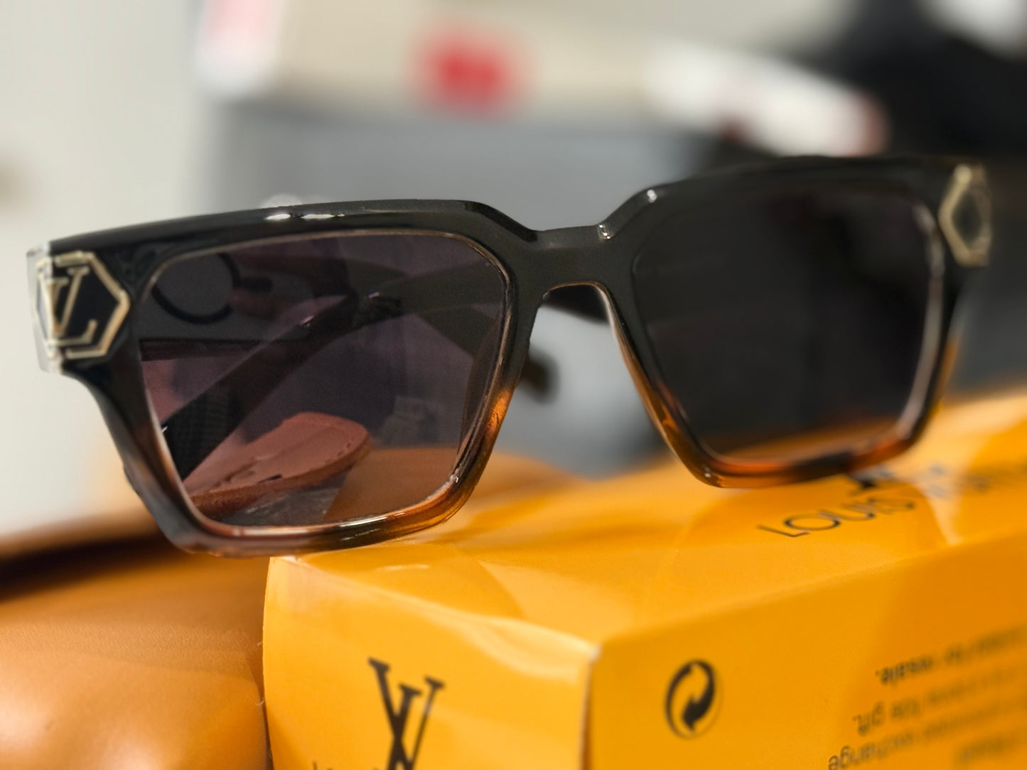 Imported Sunglasses LV new