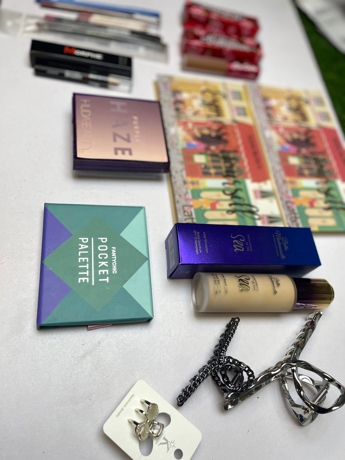 16 In 1 Glam Deal