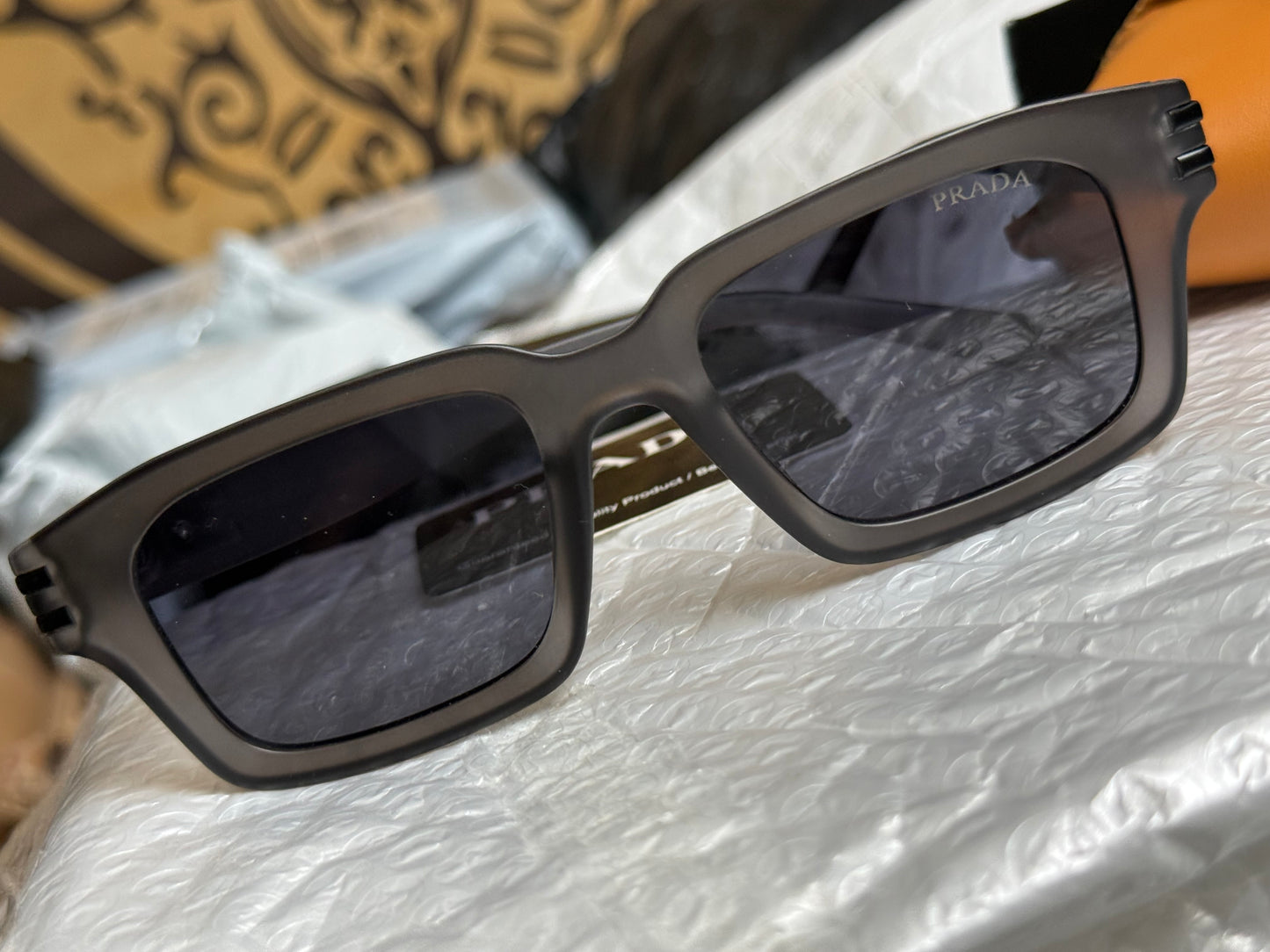 Imported sunglasses in Black