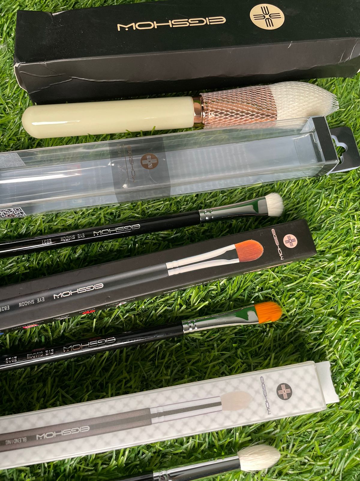 4 in 1 makeup Brush Deal