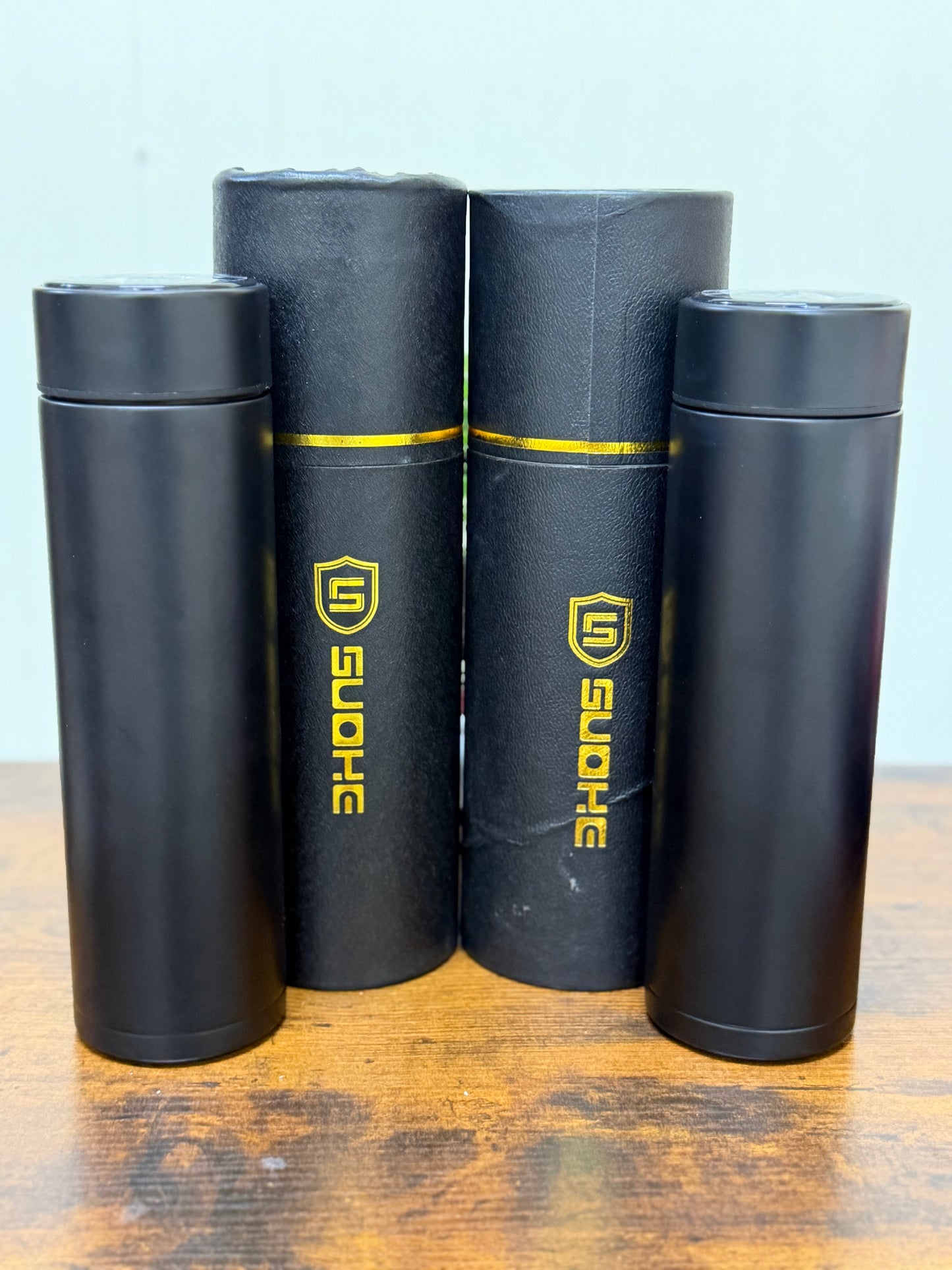 Pack of 2 pcs Temperature Water Bottle Deal