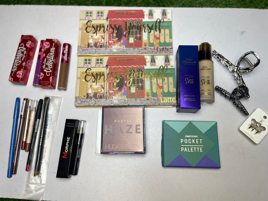 16 In 1 Glam Deal
