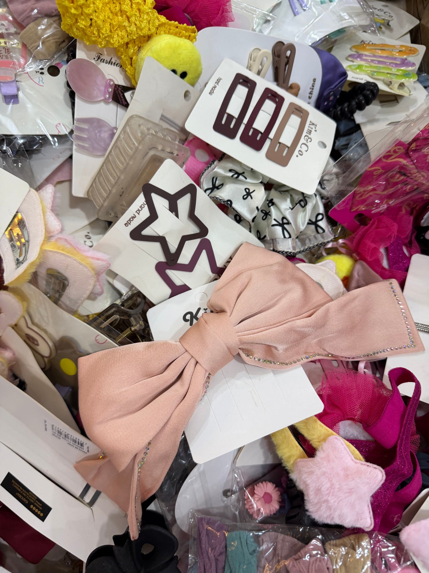 Half Kg Hair Accessories Deal