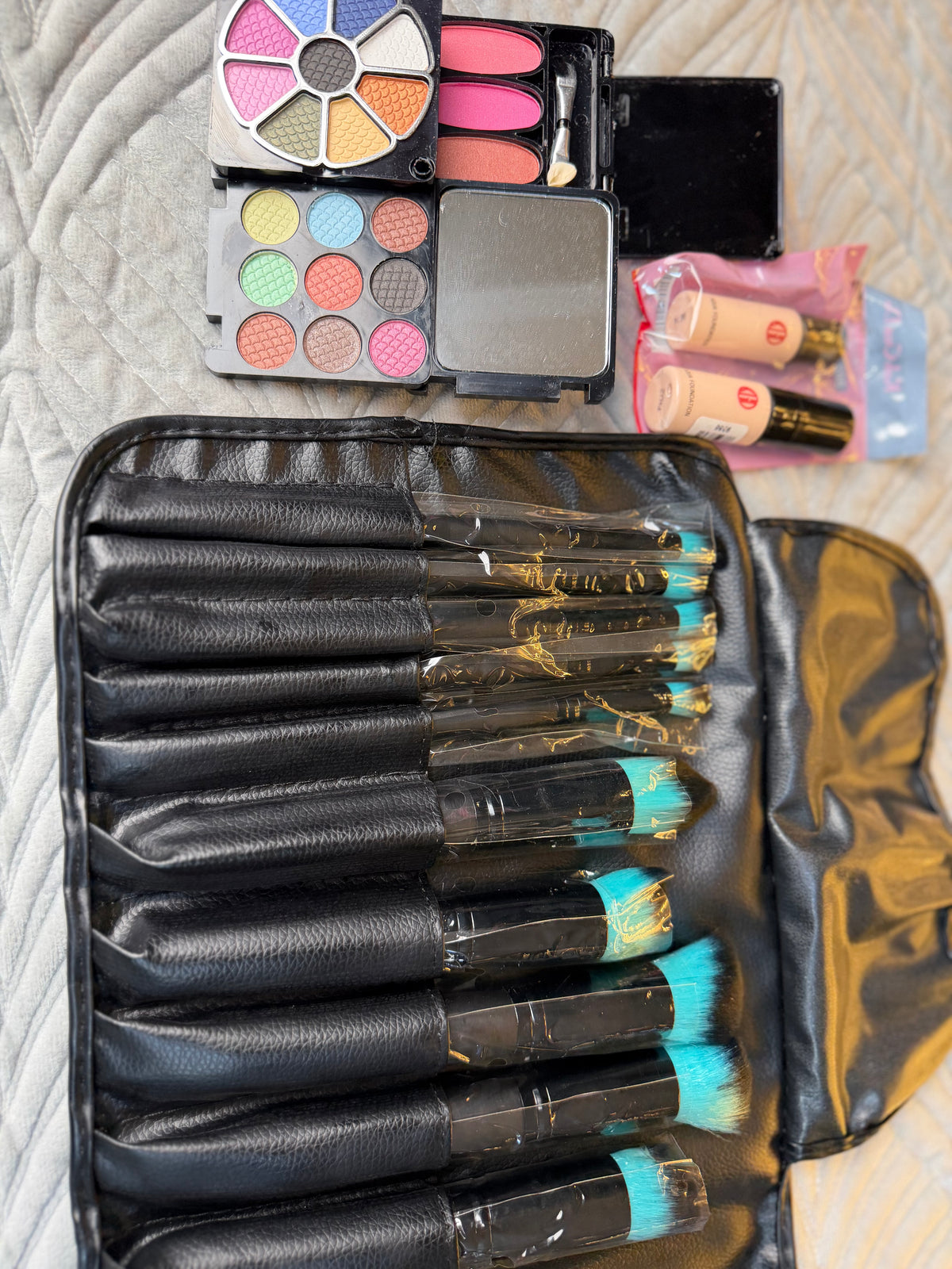 Makeup Brushes Simple Deal