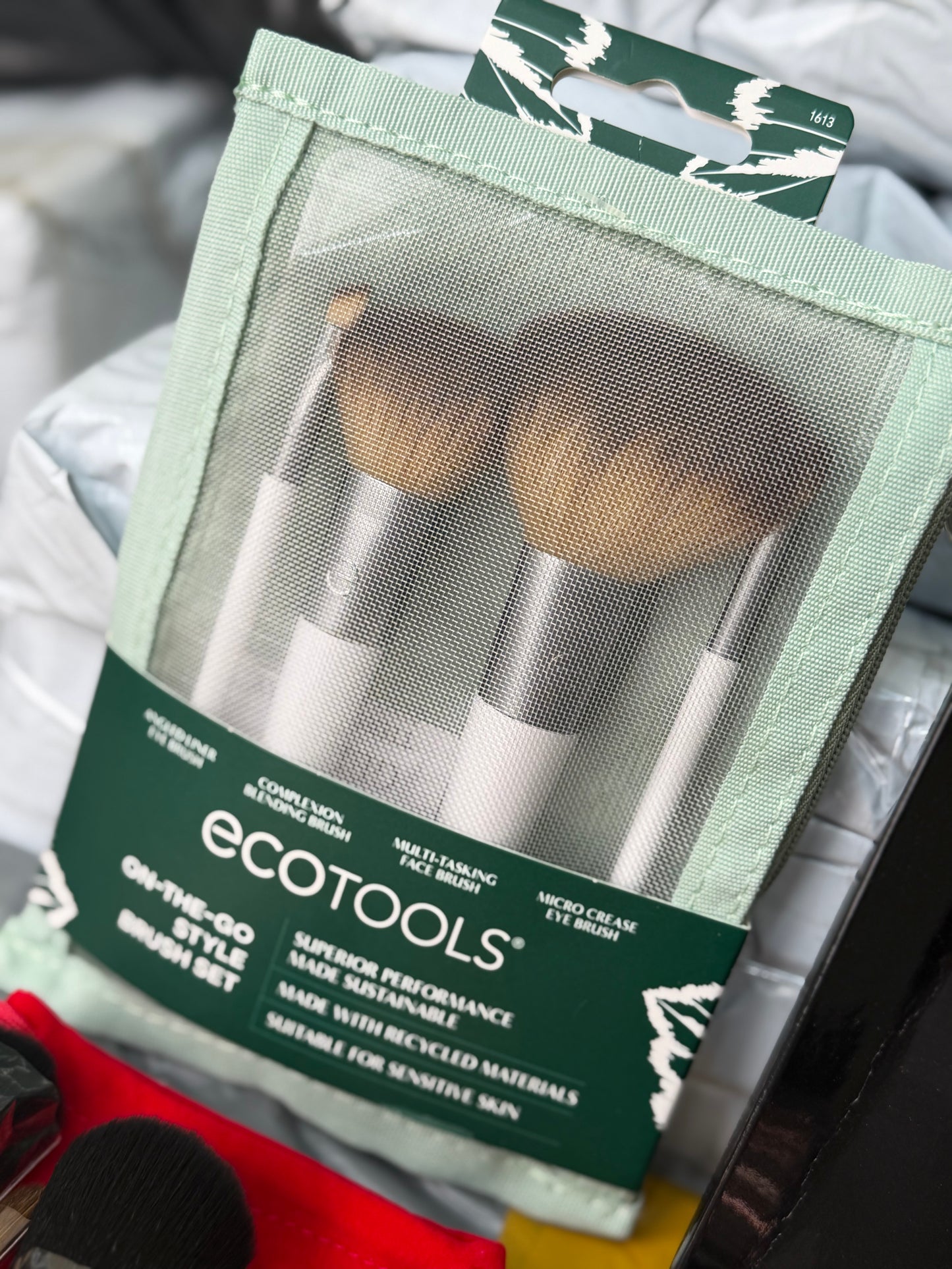 Pack of 3 Sets Makeup Brushes Deal