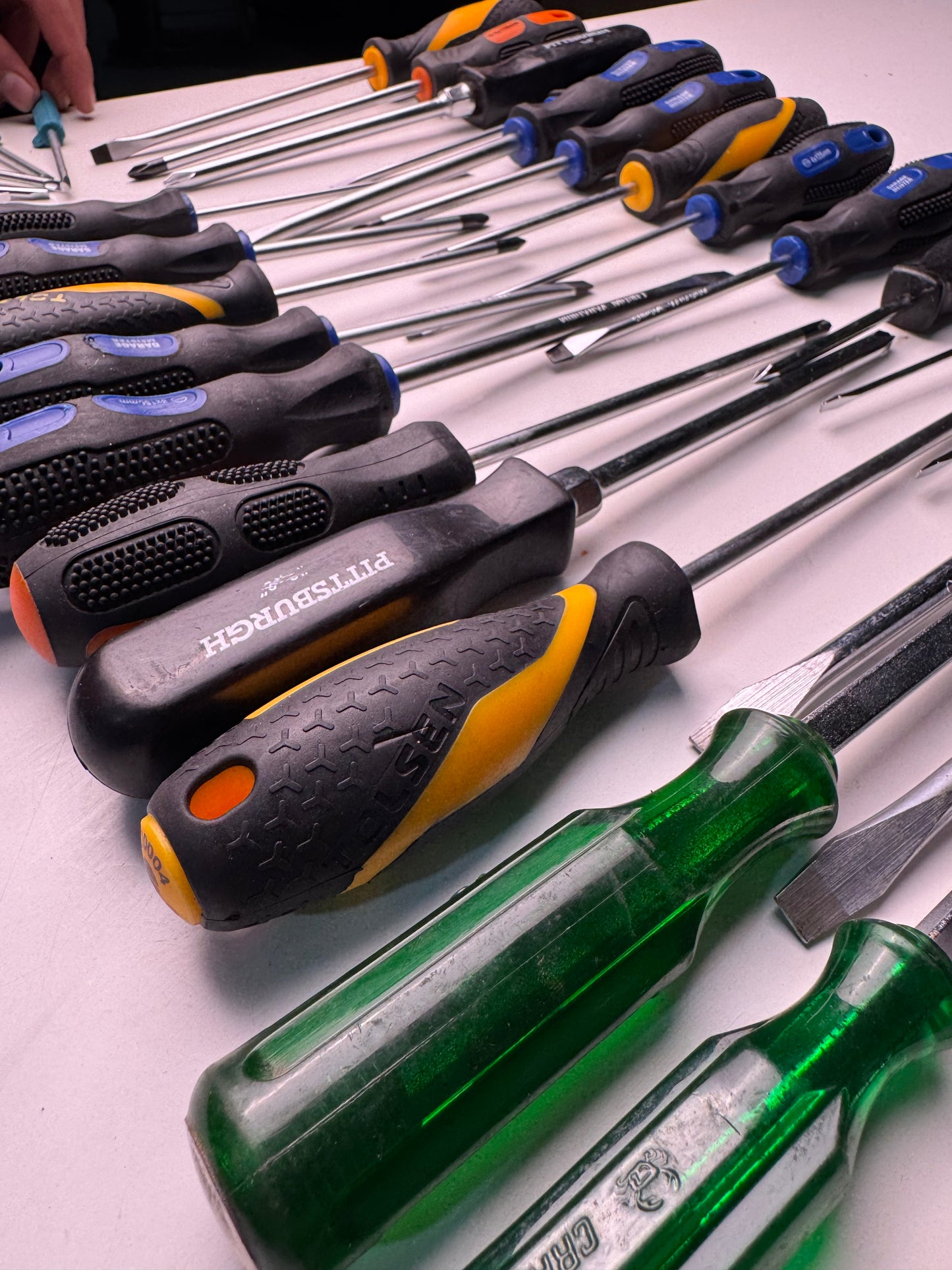 1kg Screwdrivers Deal