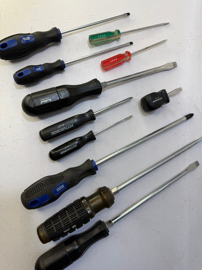 11 in 1 screwdriver Deal