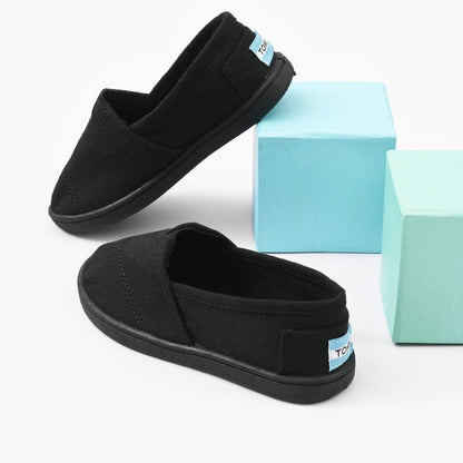 TOMS shoes 4 Pairs